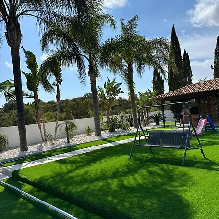 Villa Leo's Paradise Protaras