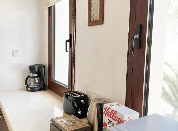 Leo's Paradise * Protaras