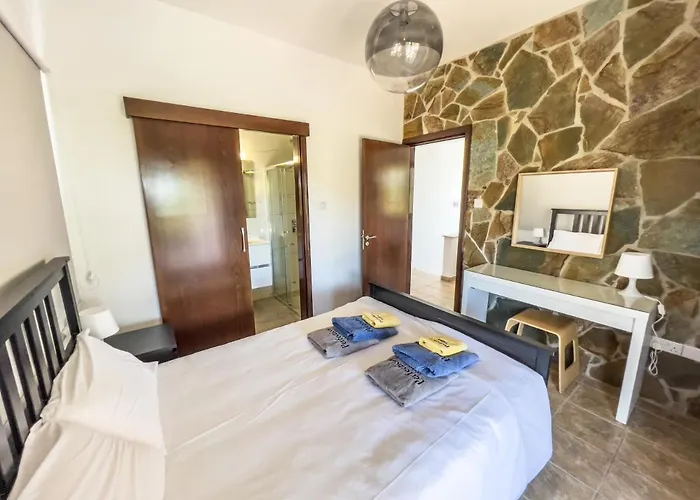 Leo's Paradise Villa Protaras