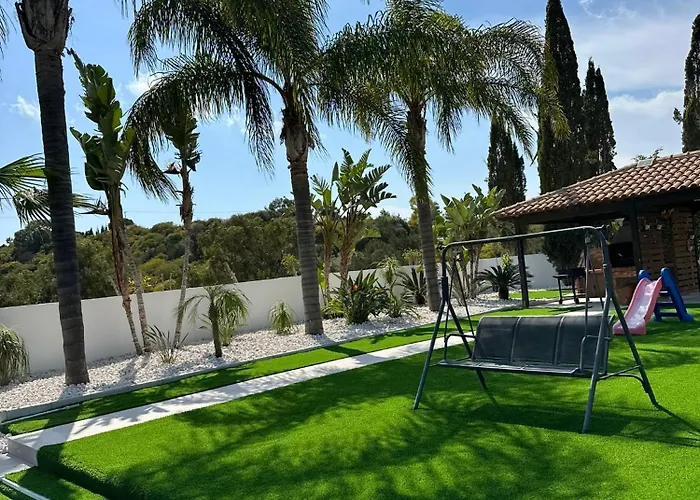 Villa Leo's Paradise Protaras